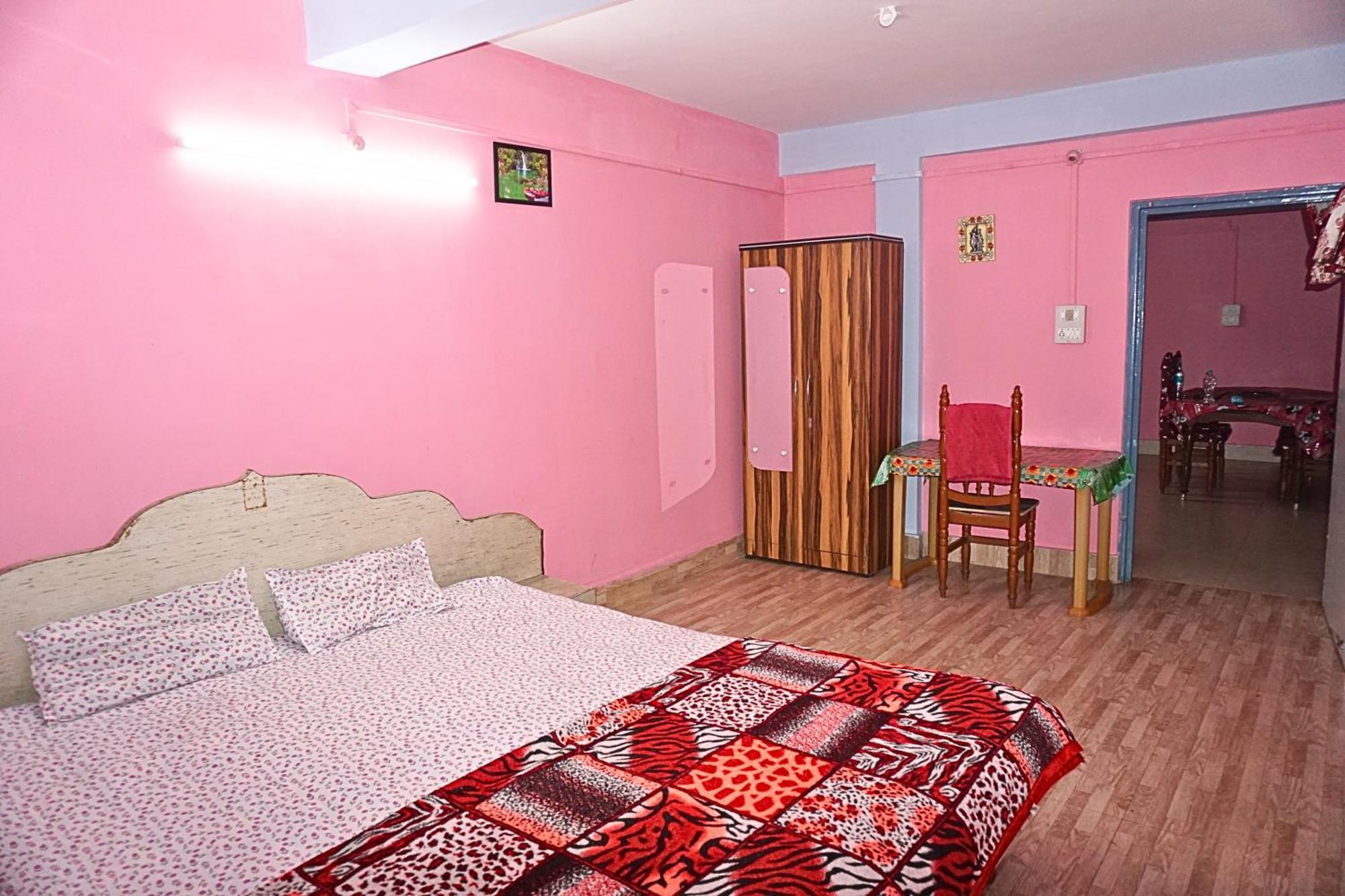 Taj Residency Holiday Homestay -Entire 1Bhk & 2Bhk Private Apartments -Call 767Ooo54Oo Jorhāt Exteriör bild