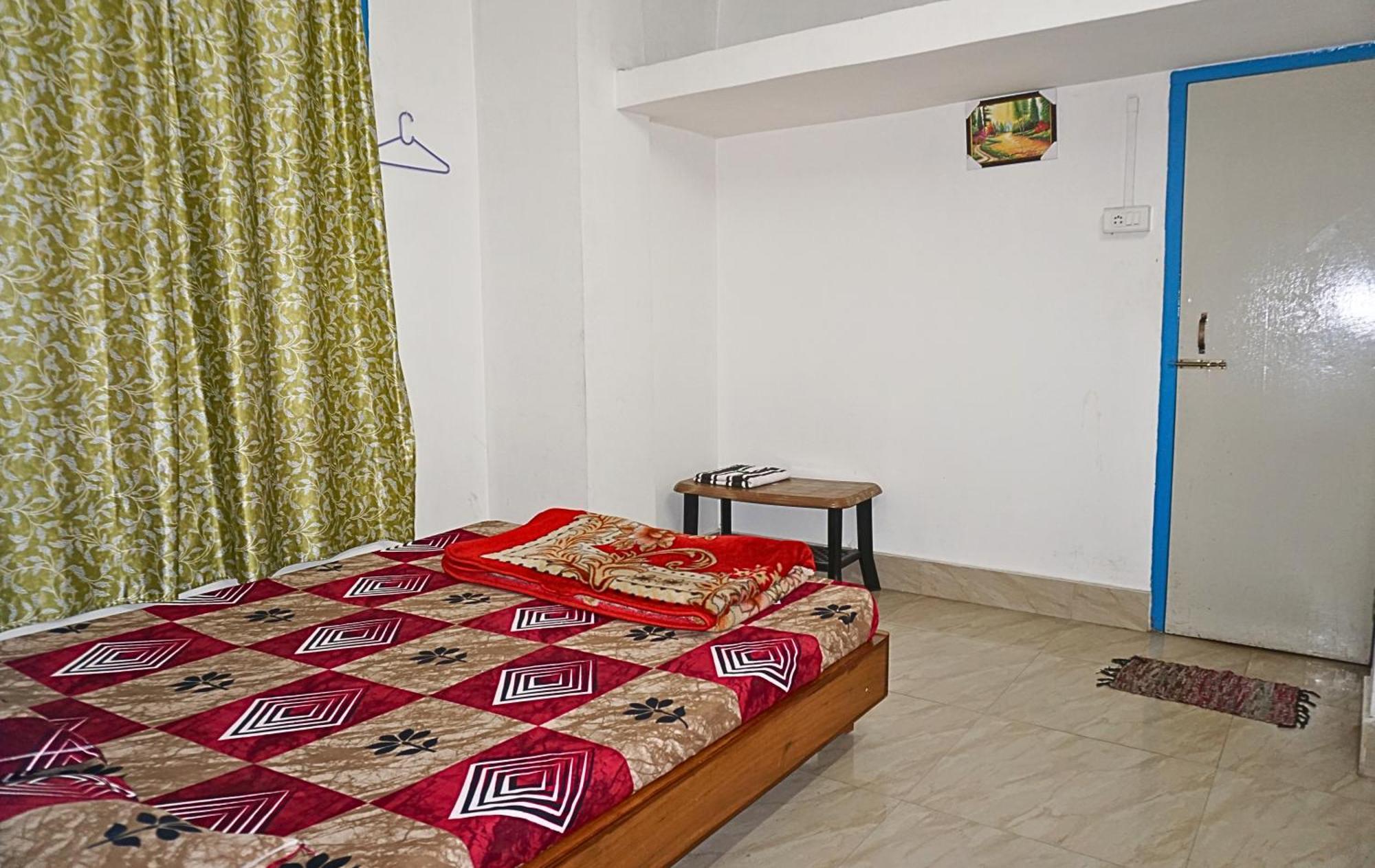 Taj Residency Holiday Homestay -Entire 1Bhk & 2Bhk Private Apartments -Call 767Ooo54Oo Jorhāt Exteriör bild