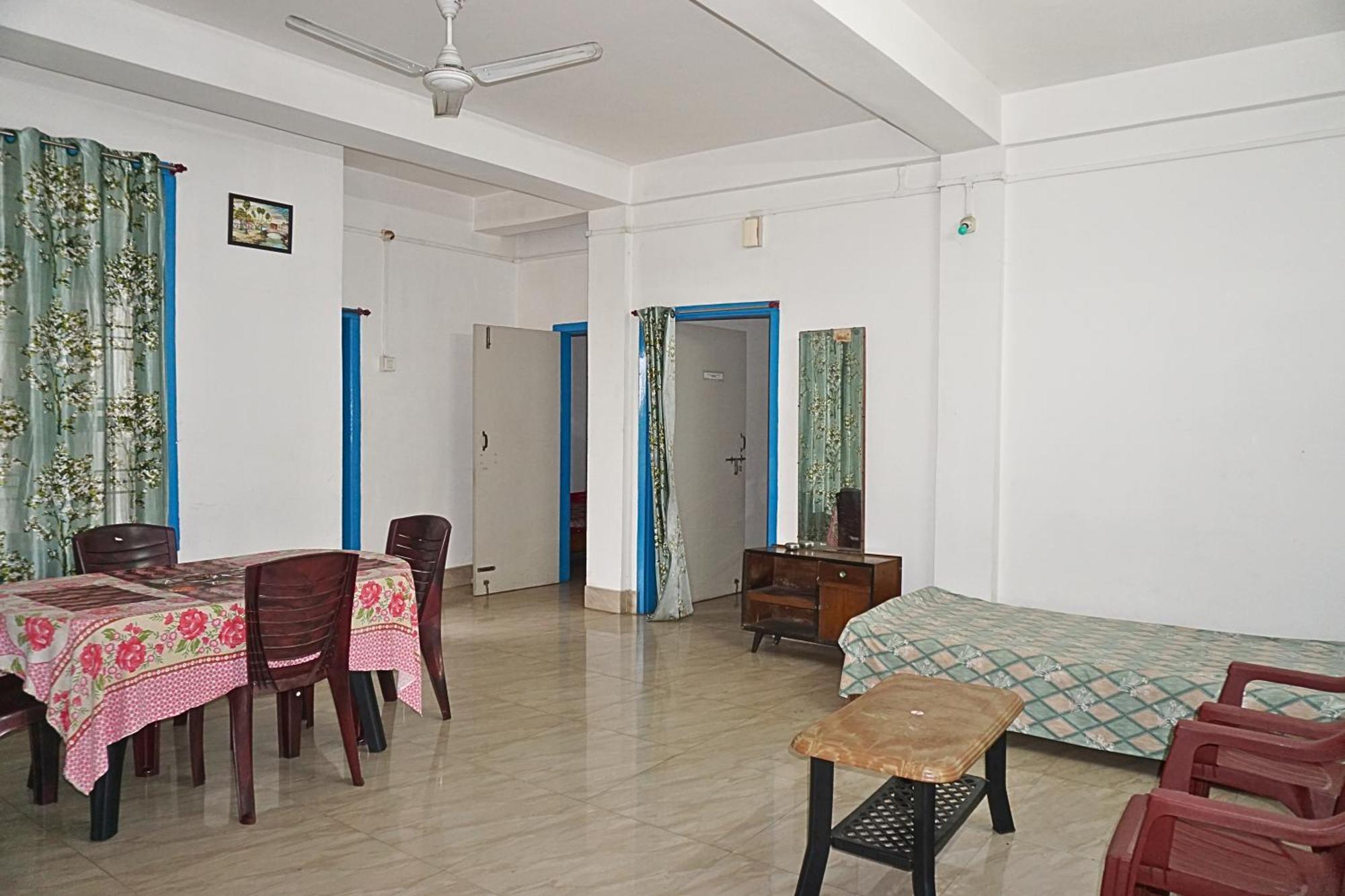 Taj Residency Holiday Homestay -Entire 1Bhk & 2Bhk Private Apartments -Call 767Ooo54Oo Jorhāt Exteriör bild